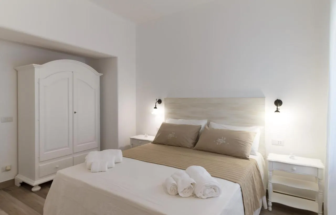 B&B Sunrise Santa Marina Salina Bed & Breakfast