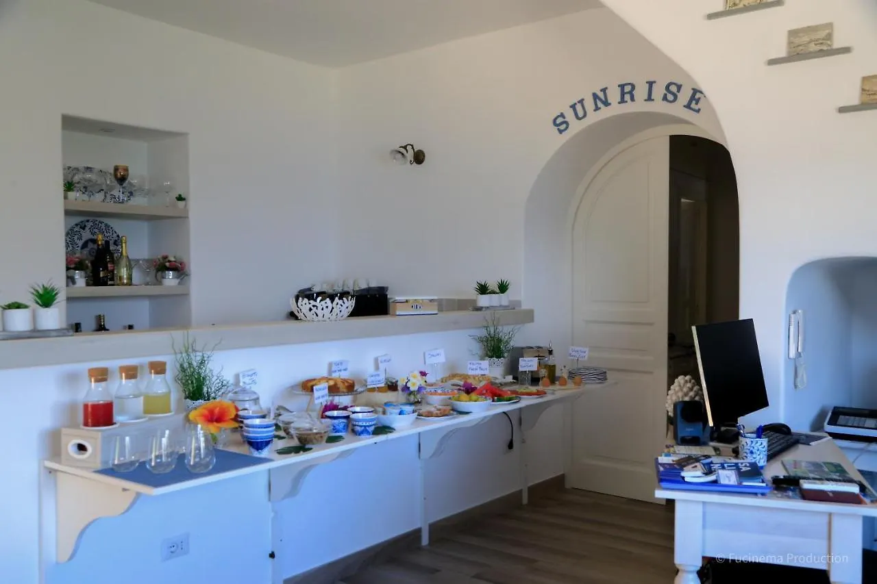 B&B Sunrise Santa Marina Salina Italia