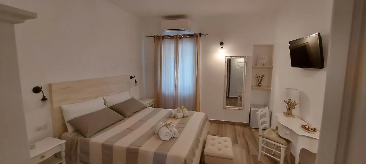 B&B Sunrise Santa Marina Salina Italia