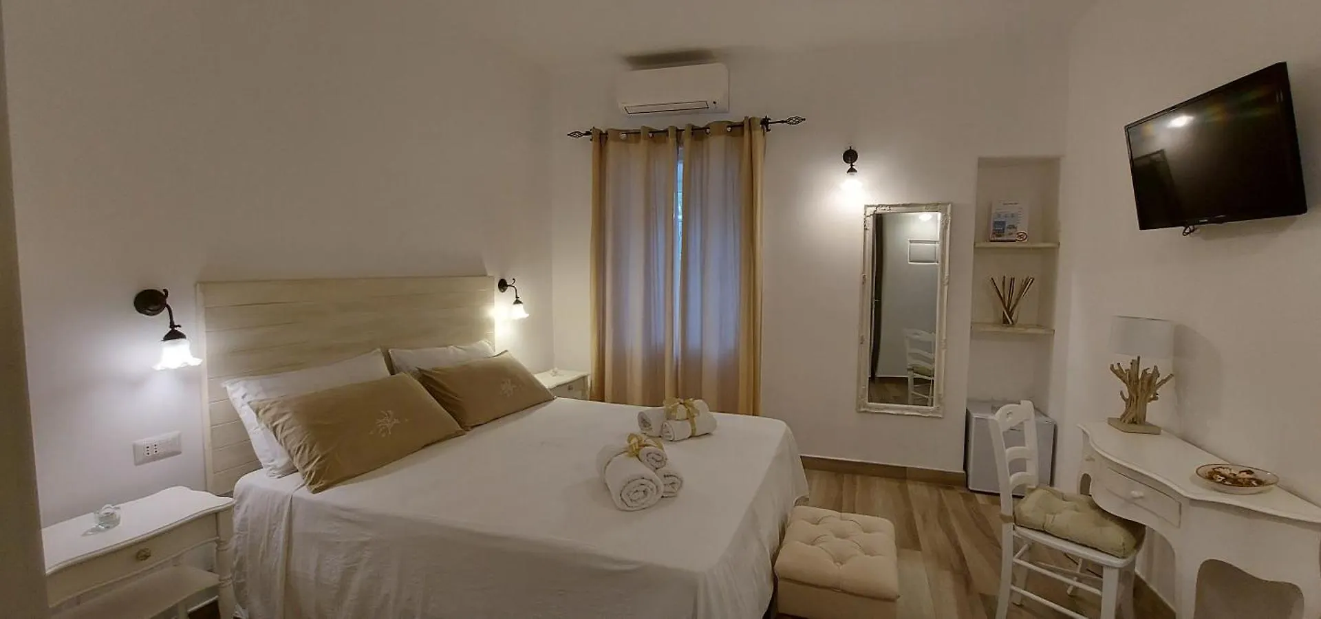 B&B Sunrise Santa Marina Salina