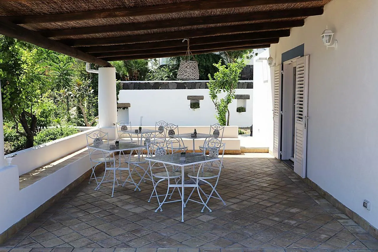 B&B Sunrise Santa Marina Salina Italia