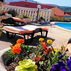  Bed & Breakfast La Finestra Sul Mare Italia